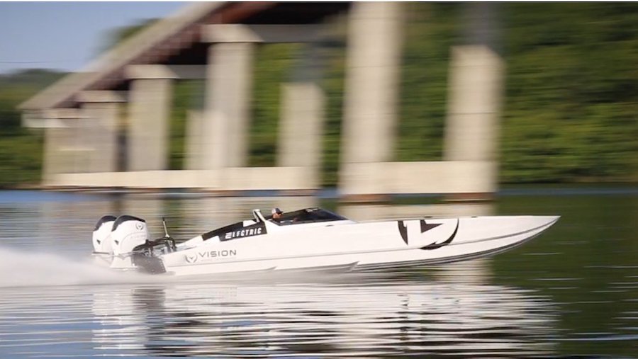 Electric Boat With Vision Marine Outboard Motors Hits 109 MPH