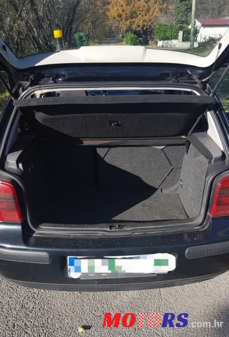 1999' Volkswagen Golf 4 1,4 photo #3