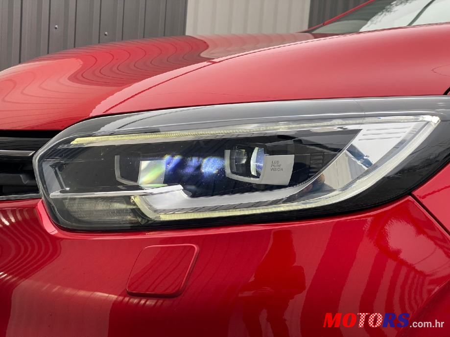 2016' Renault Kadjar photo #6