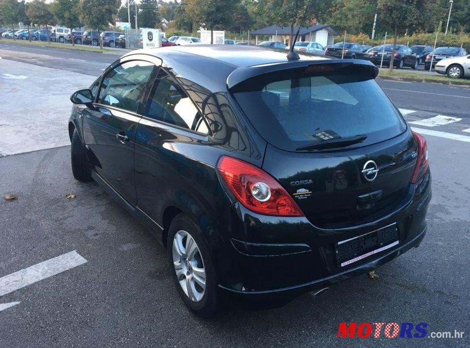 2012' Opel Corsa 1,3 Cdti photo #1