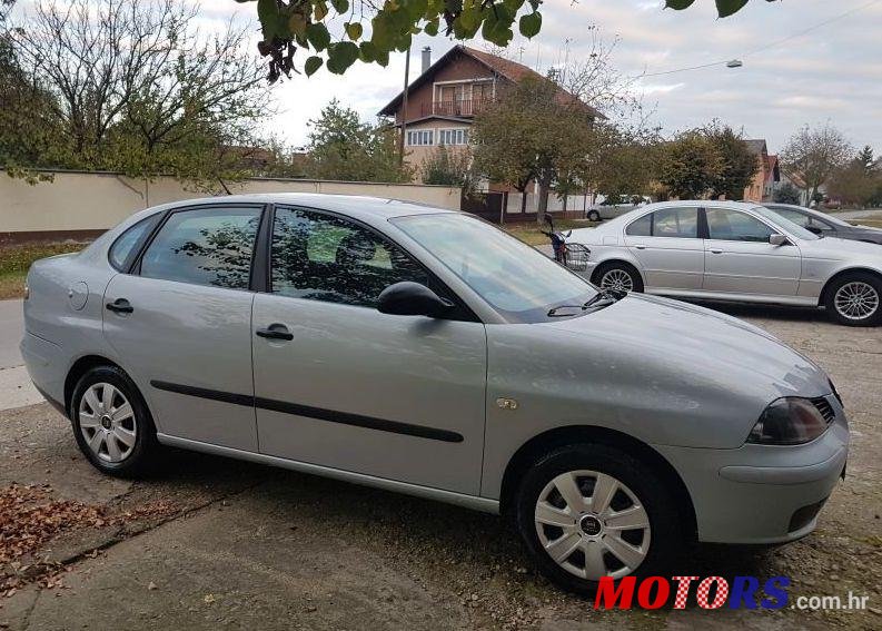 2006' SEAT Cordoba 1,9 Sdi photo #1