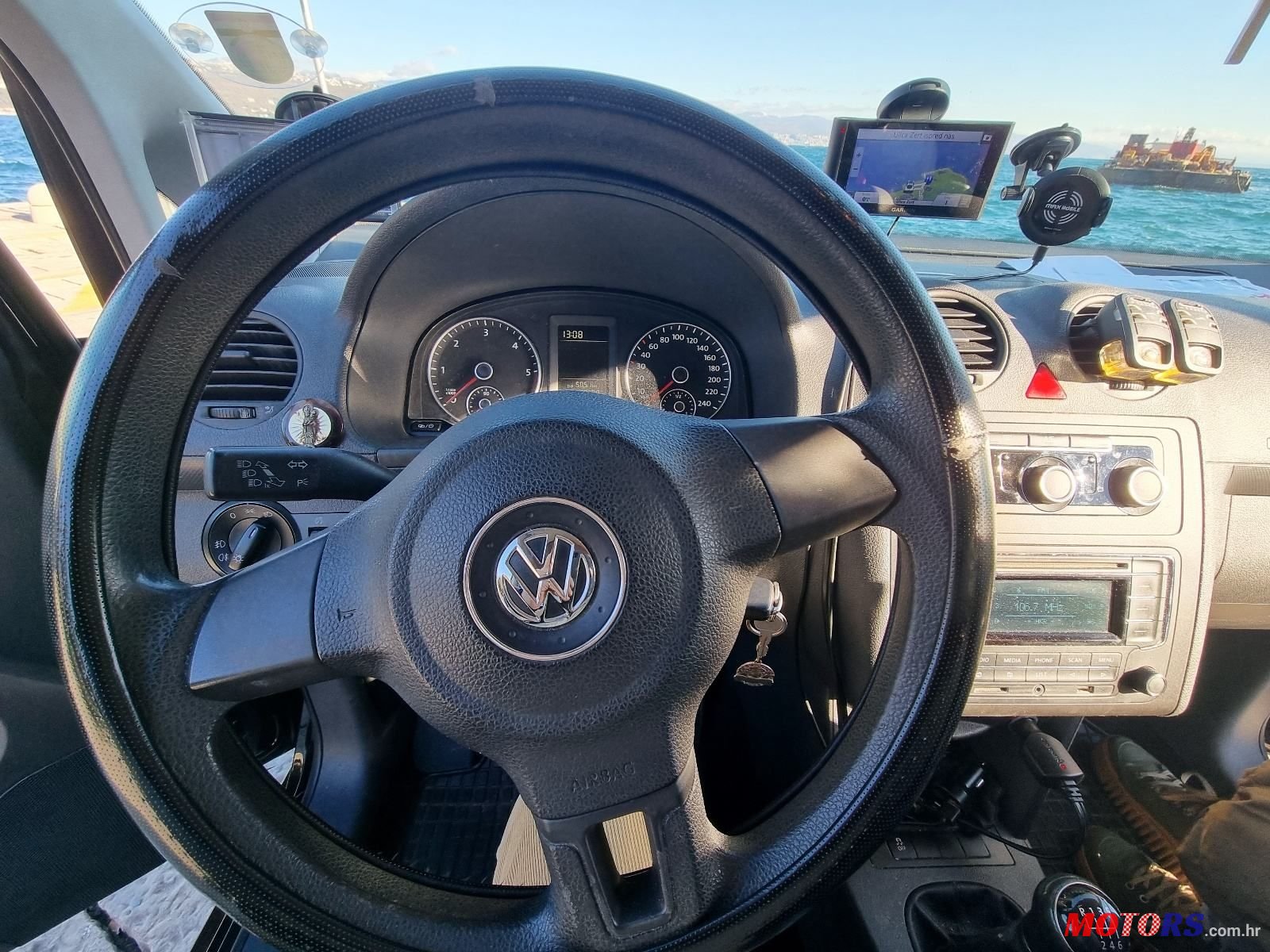 2013' Volkswagen Caddy 2,0 Tdi photo #2