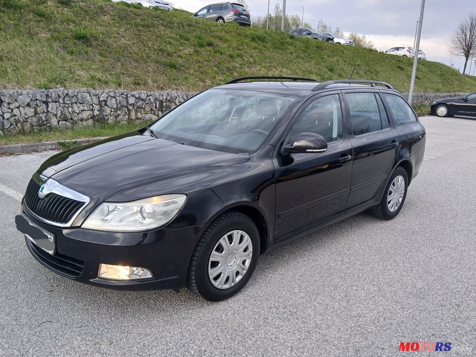 2010' Skoda Octavia Combi photo #1