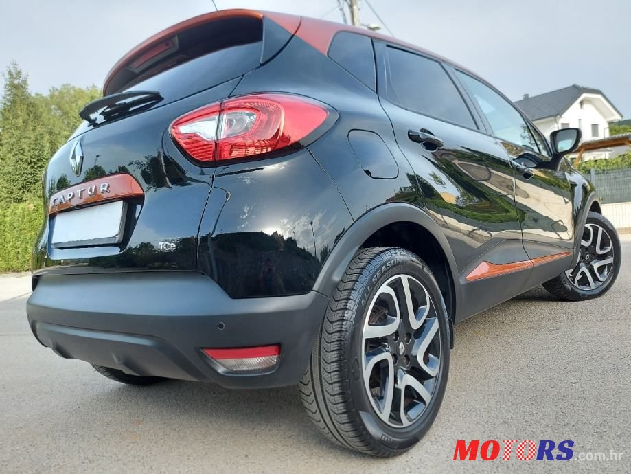 2013' Renault Captur photo #6
