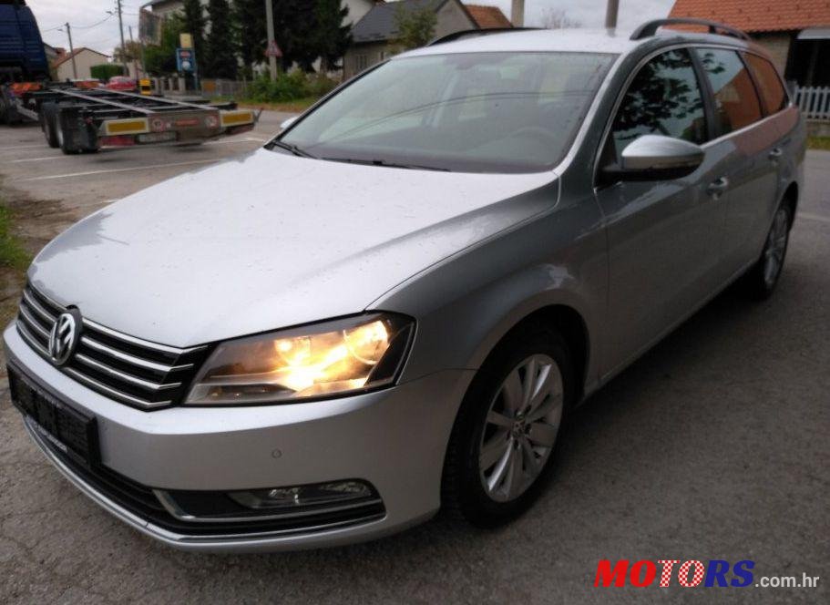 2014' Volkswagen Passat Variant photo #1