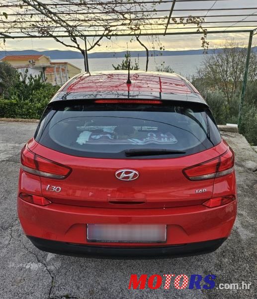2018' Hyundai i30 1,6 Crdi photo #6