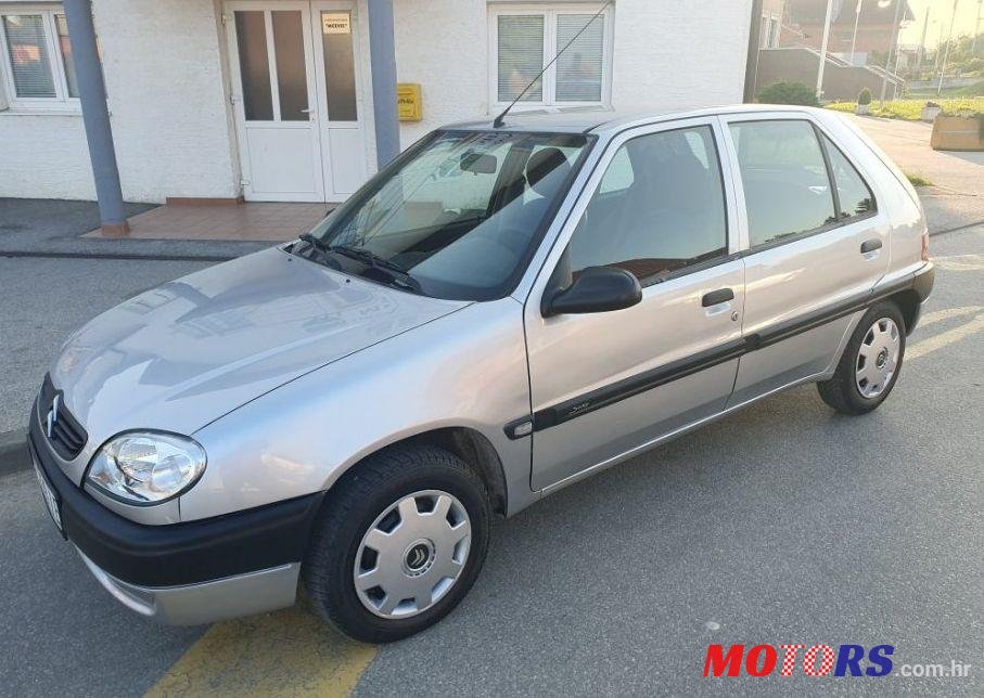 2001' Citroen Saxo 1,1 I Sx photo #1
