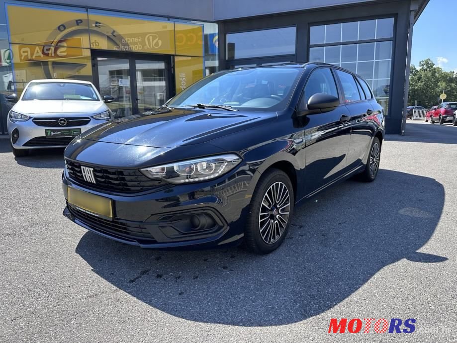 2021' Fiat Tipo 1,6 Multijet photo #2