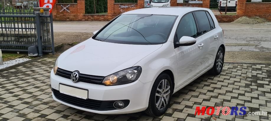 2011' Volkswagen Golf 6 1,2 Tsi photo #1
