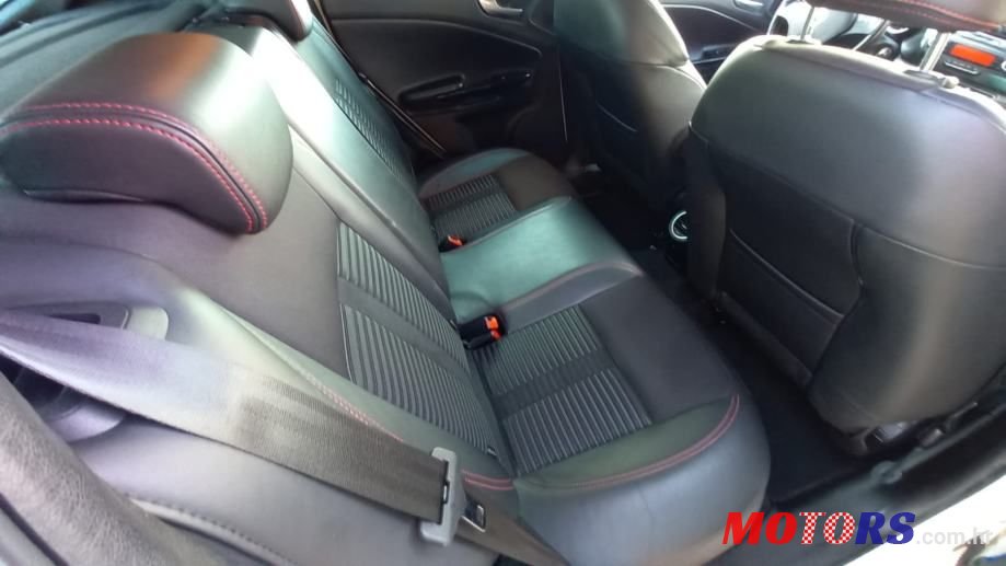 2010' Alfa Romeo Giulietta 1,6 photo #4