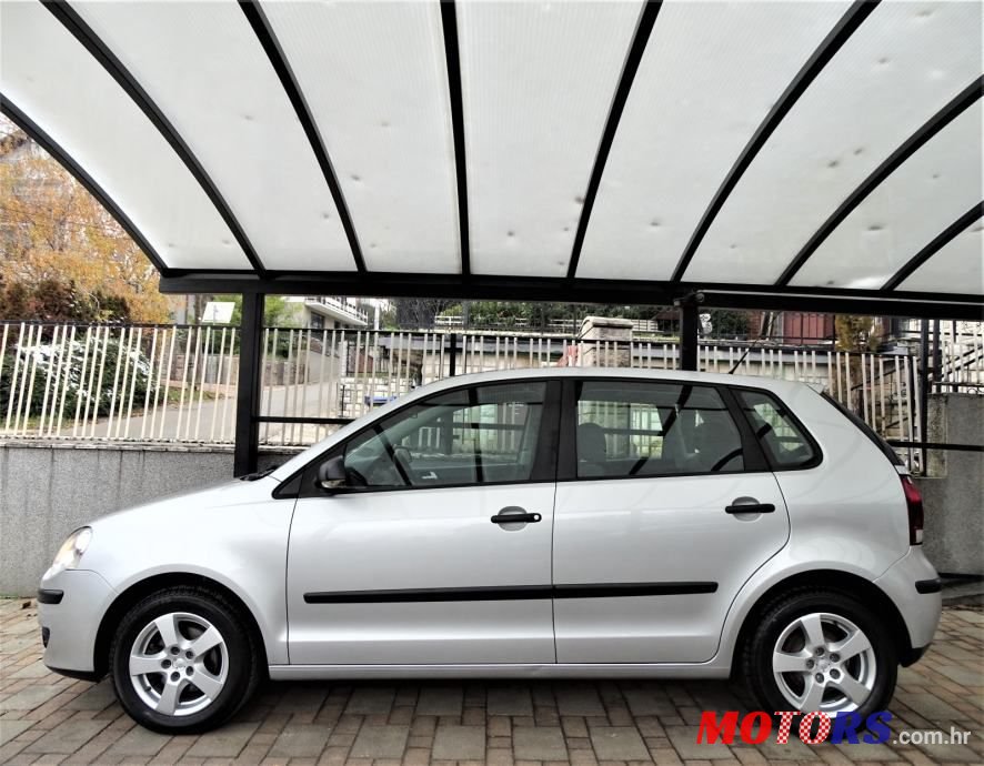 2009' Volkswagen Polo 1,4 Tdi photo #1