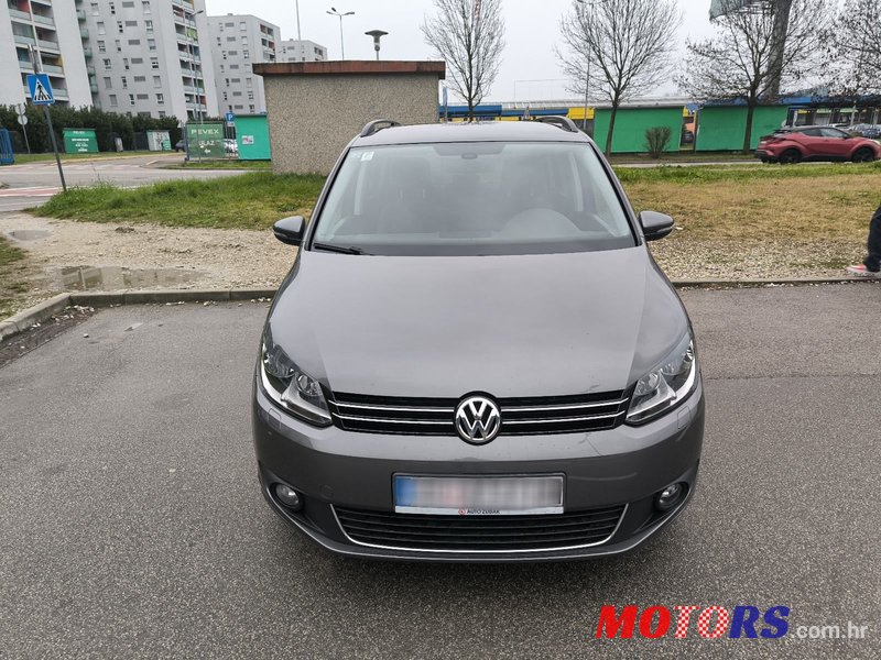 2013' Volkswagen Touran 1,6 Tdi photo #2