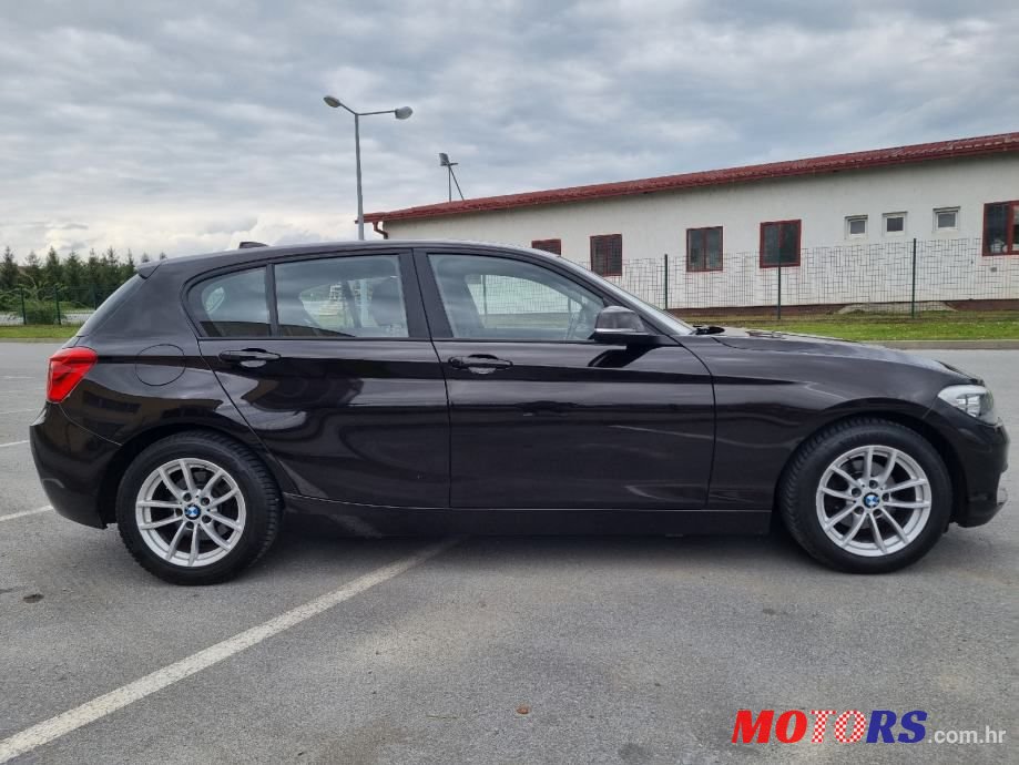 2015' BMW Serija 1 116D photo #6