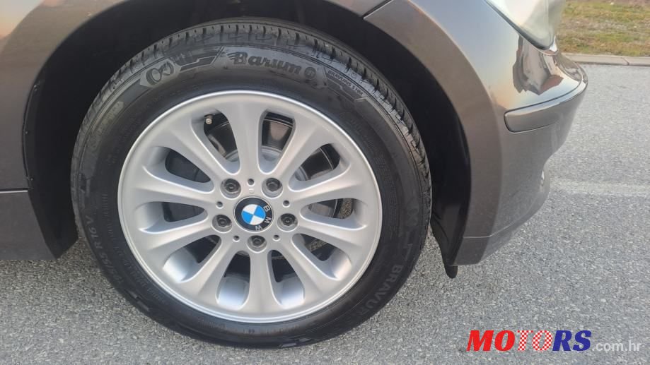 2009' BMW Serija 1 118D photo #4