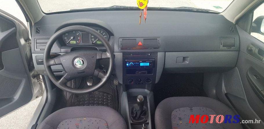 2003' Skoda Fabia 1,4 photo #3