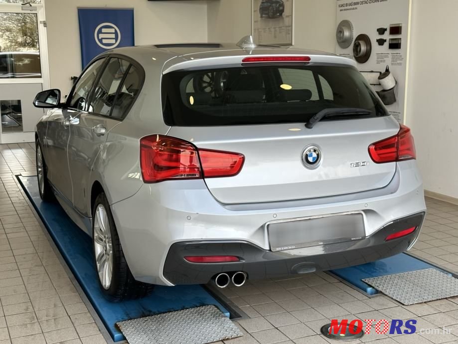 2016' BMW Serija 1 120I photo #6