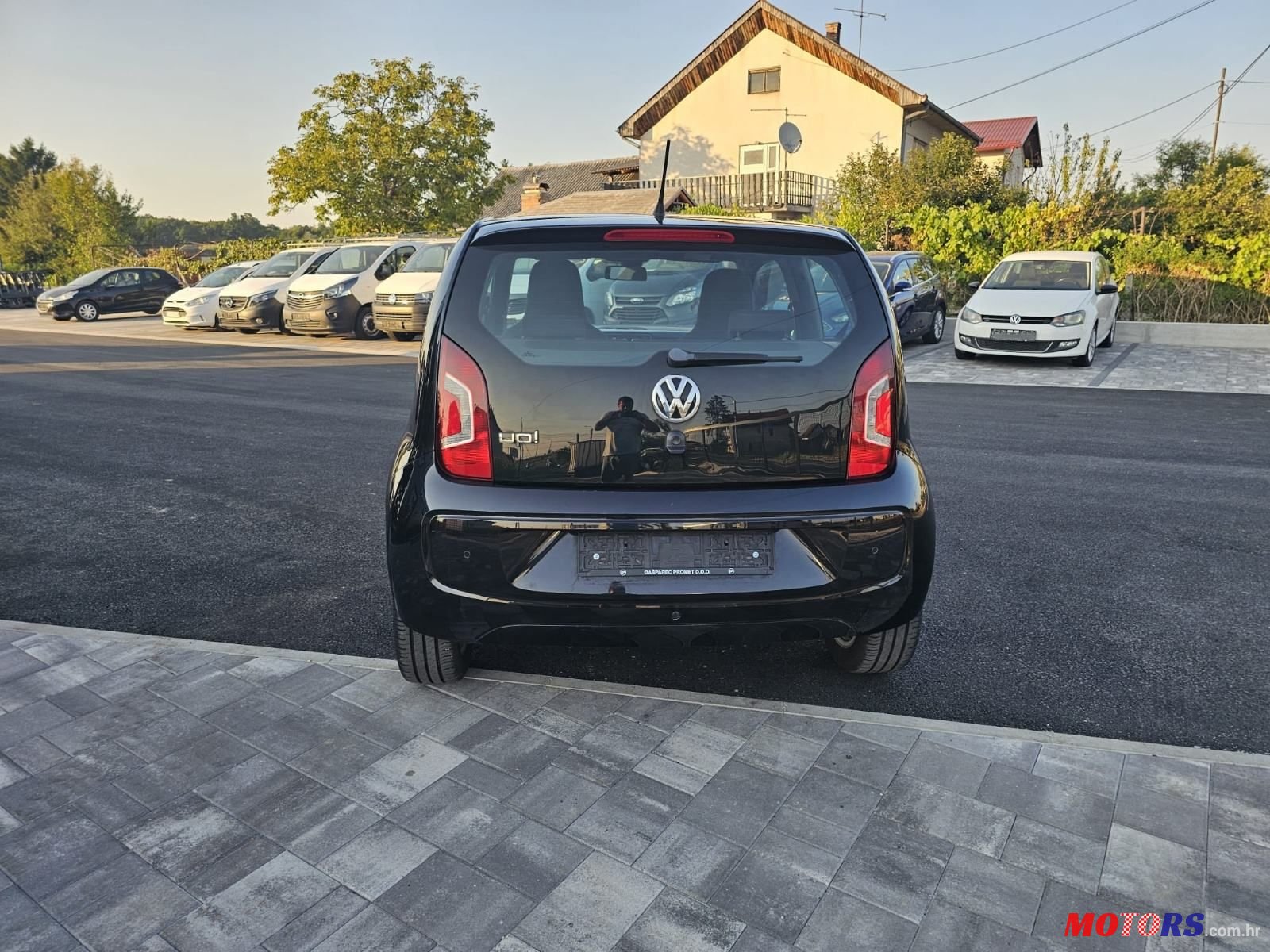 2015' Volkswagen Up! 1,0 Up! photo #5