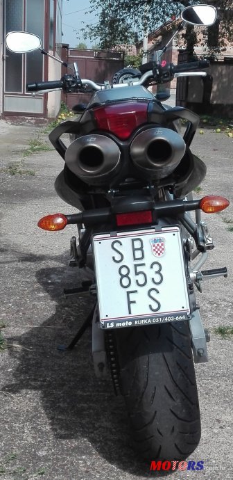 2004' Yamaha FZ6 photo #3