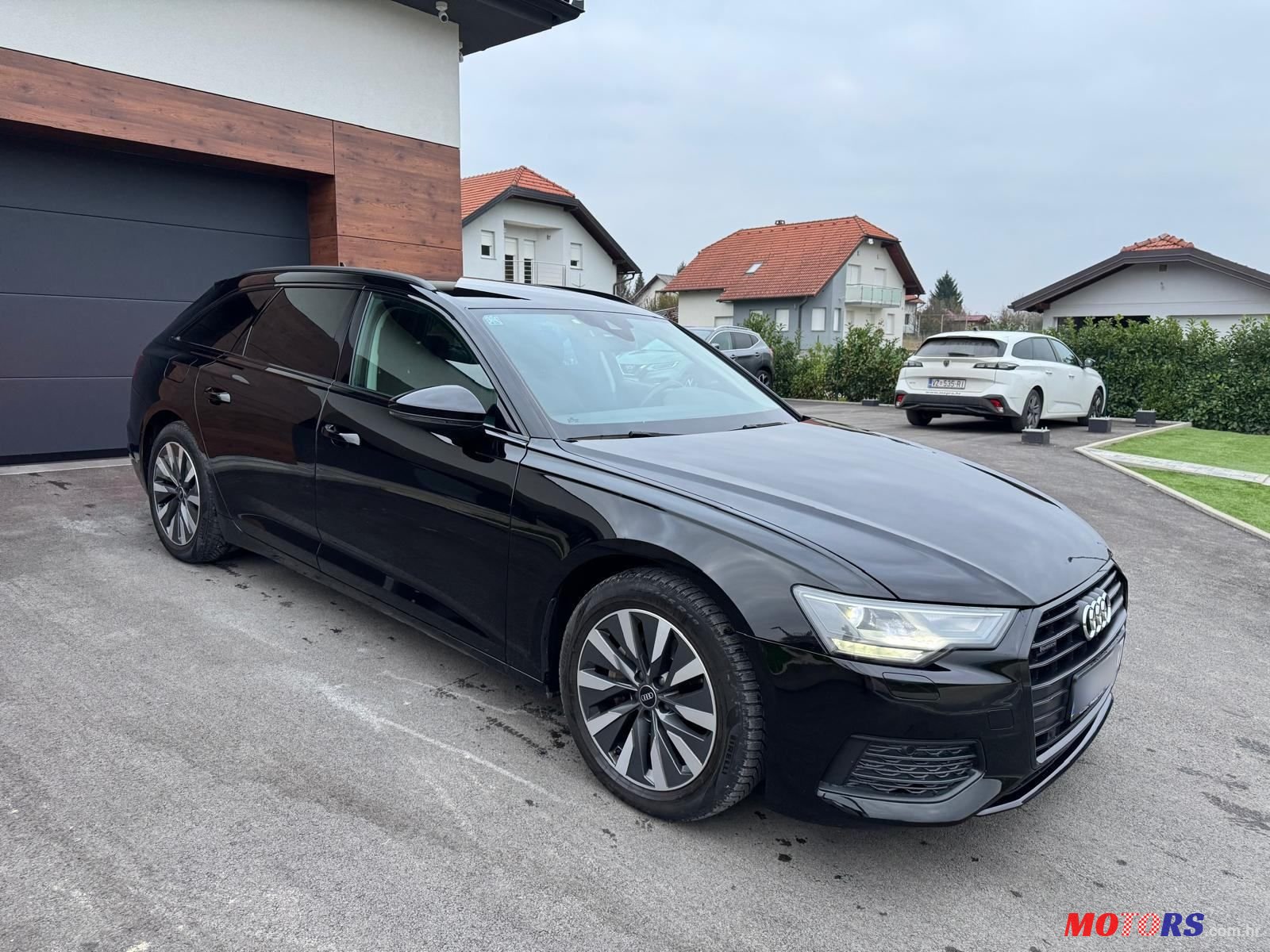 2021' Audi A6 Avant photo #2