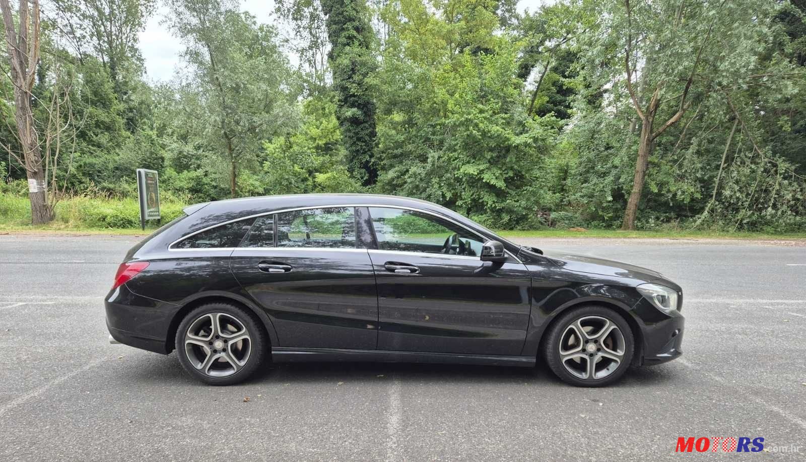 2015' Mercedes-Benz Cla Klasa 200 Cdi photo #2