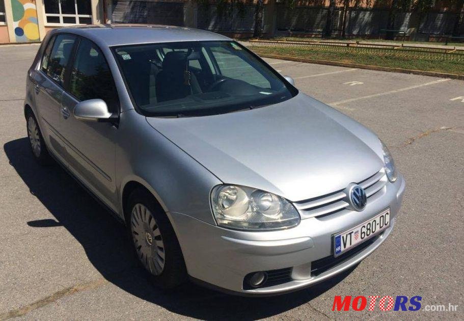 2005' Volkswagen Golf V 2,0 Tdi photo #1