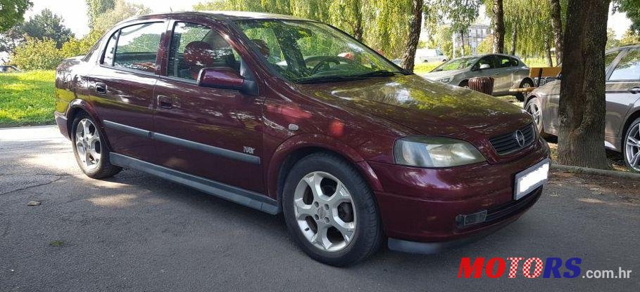 2002' Opel Astra 1,7 Dti photo #1