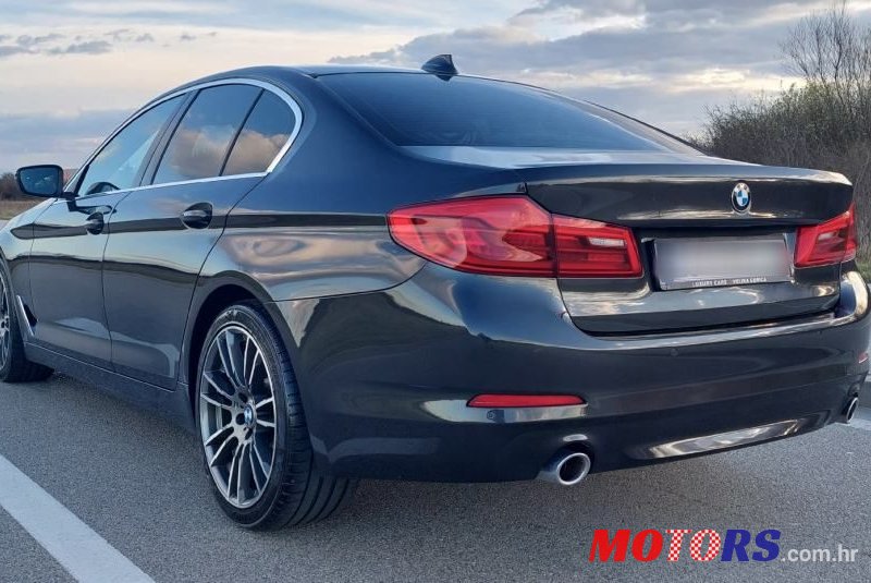 2017' BMW Serija 5 520D photo #4