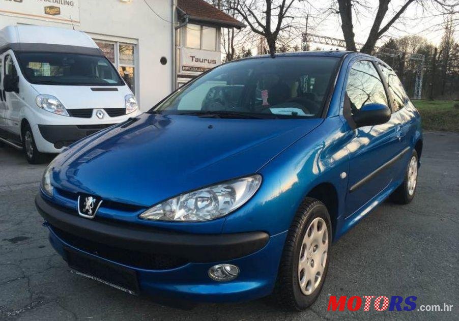 2004' Peugeot 206 206 1,4 photo #2