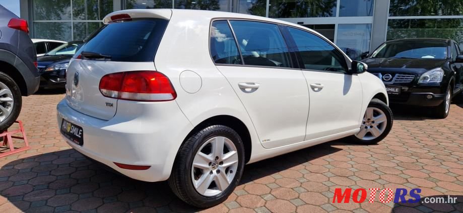 2014' Volkswagen Golf 6 1,6 Tdi photo #3