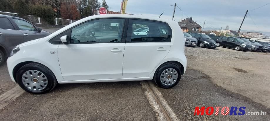 2016' Volkswagen Up! 1,0 photo #4