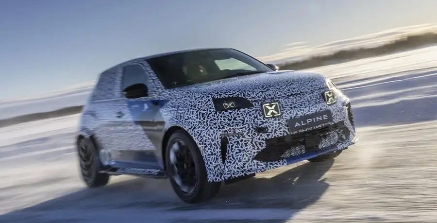 New Alpine A290: electric hot hatch will be revealed on 13 June