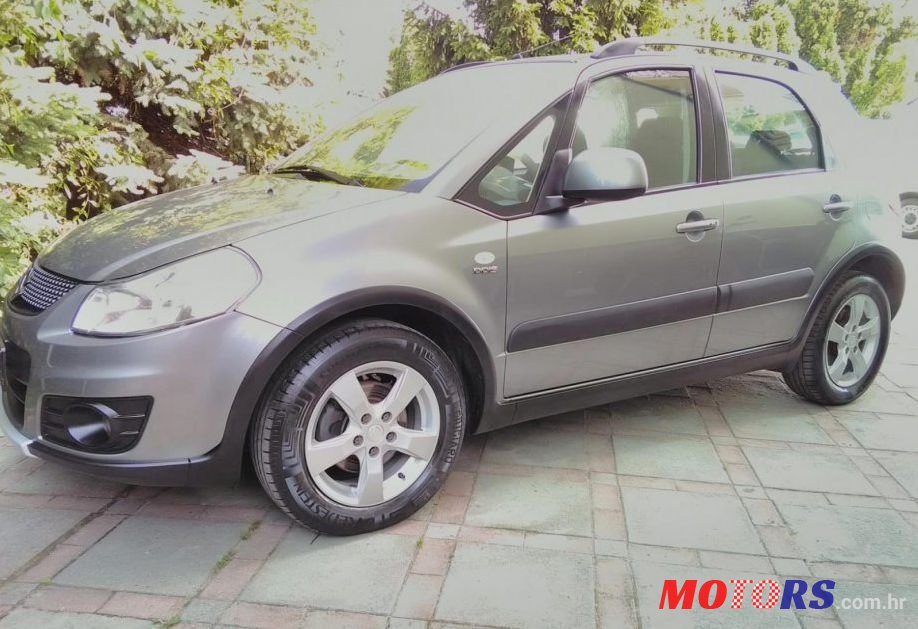 2011' Suzuki SX4 2,0 Gs photo #1