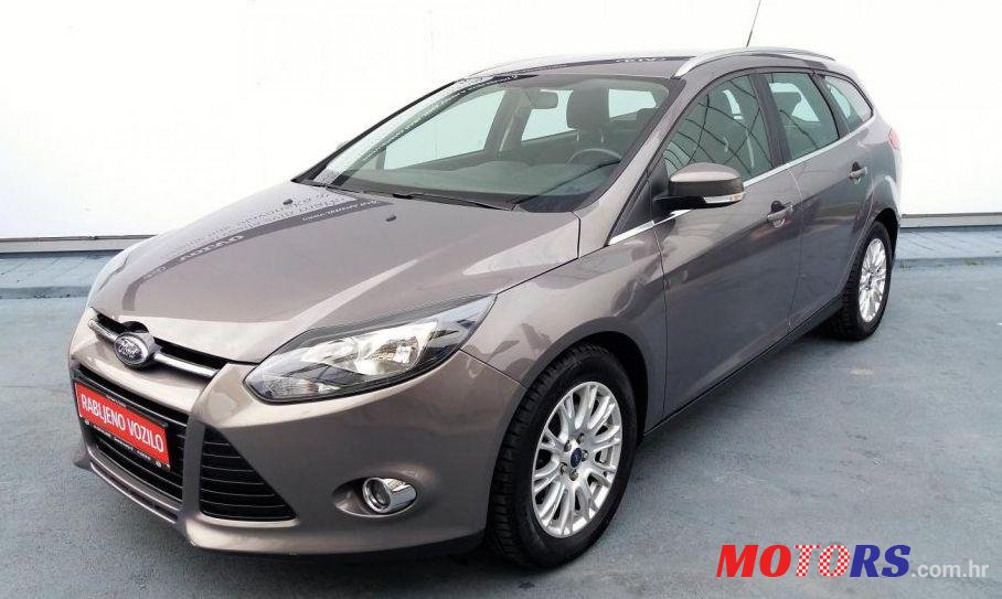 2012' Ford Focus photo #2