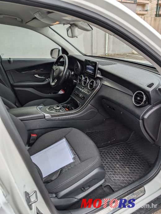 2018' Mercedes-Benz GLC 250 D photo #4