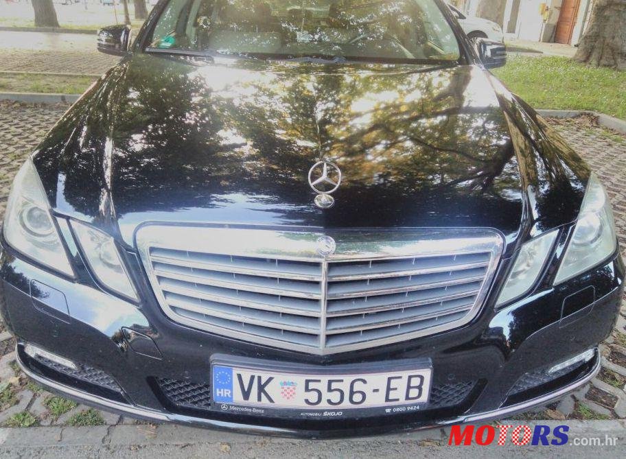 2011' Mercedes-Benz E-Klasa 200 Cdi photo #2