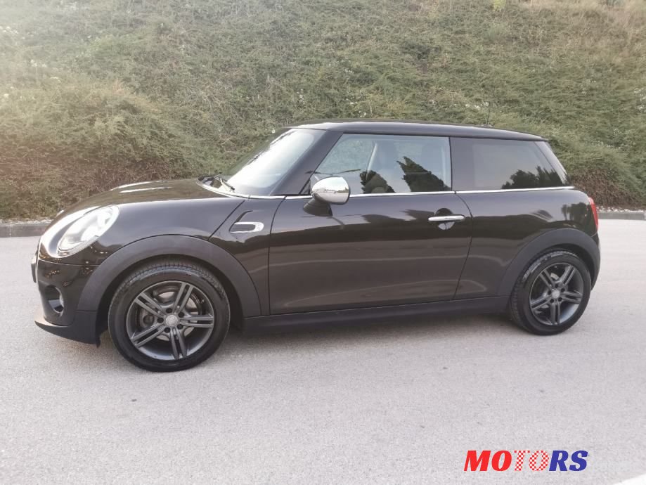 2014' MINI One D photo #3