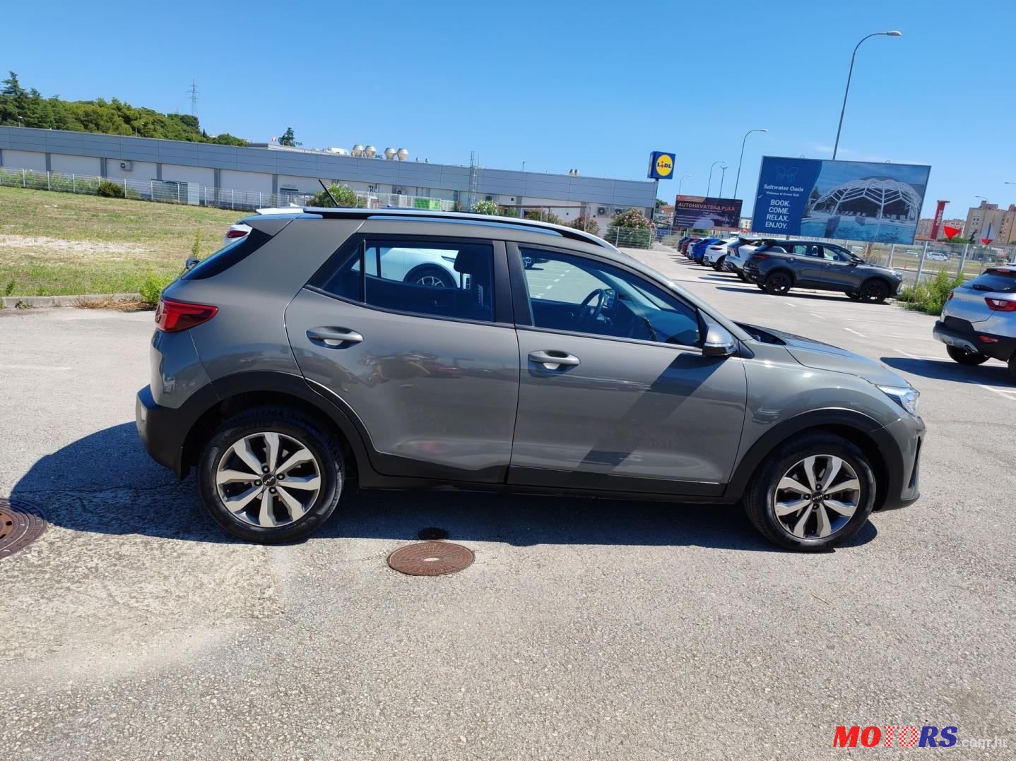 2022' Kia Stonic 1.0 T-Gdi Dct photo #6