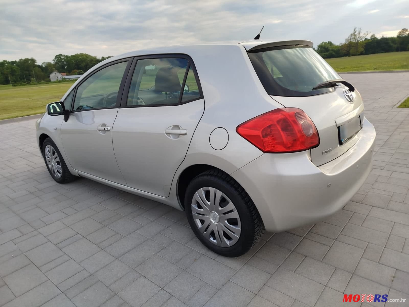 2007' Toyota Auris 2,0 D4-D photo #1