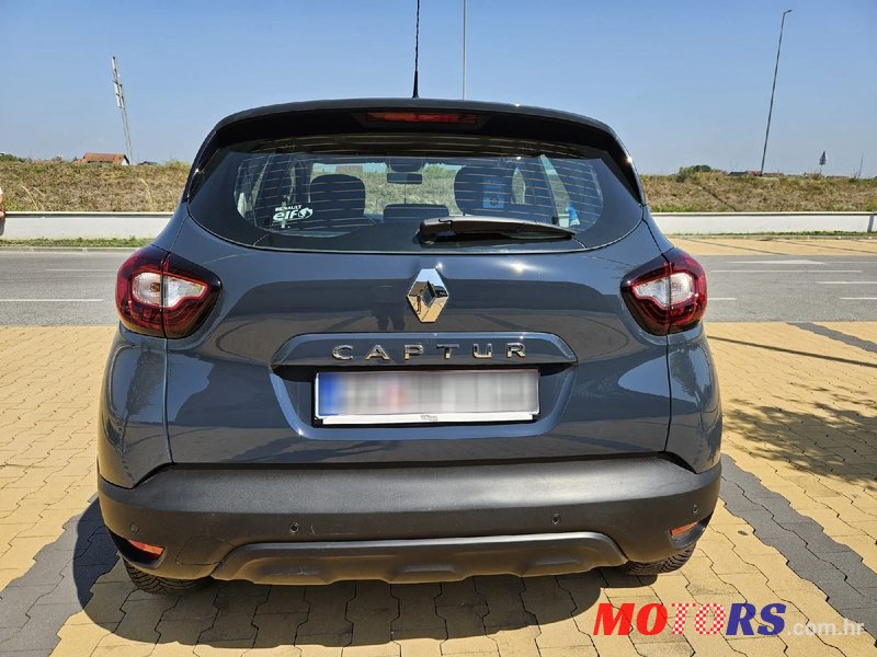 2018' Renault Captur Tce photo #6