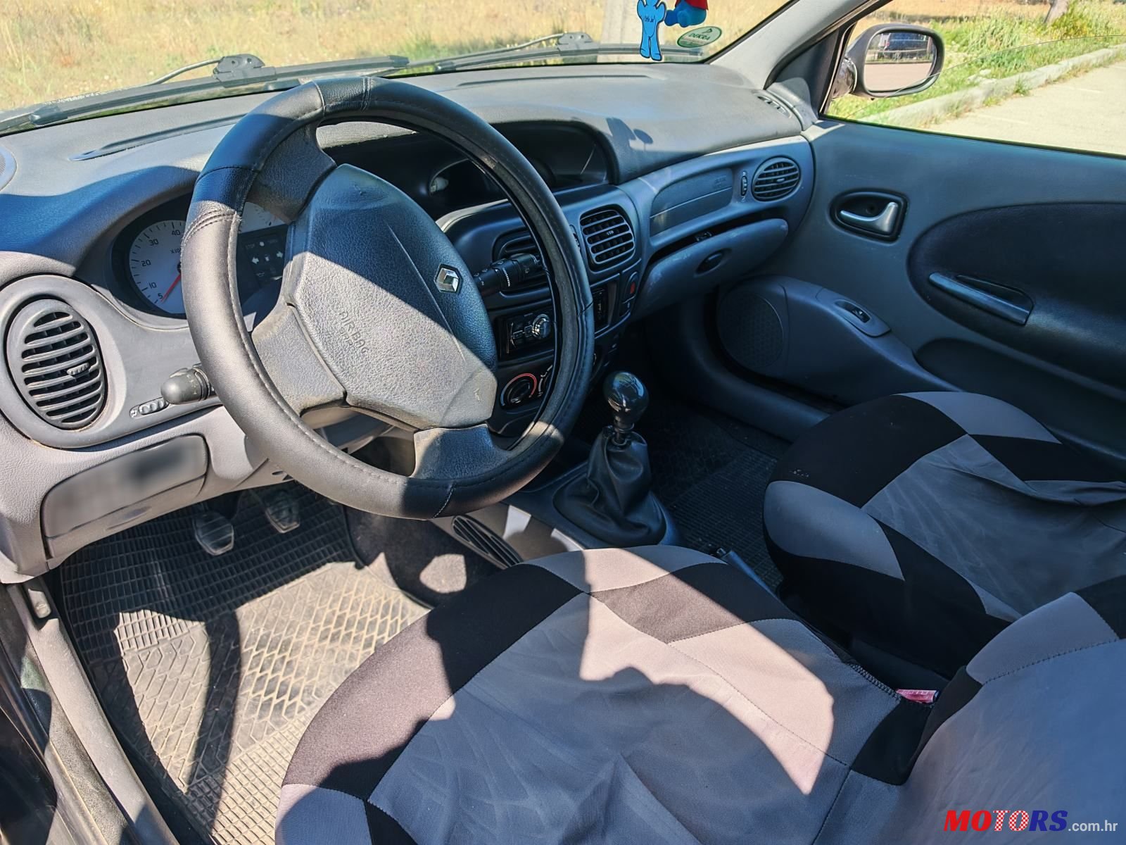 2000' Renault Megane Coupe 1,4 16V photo #5