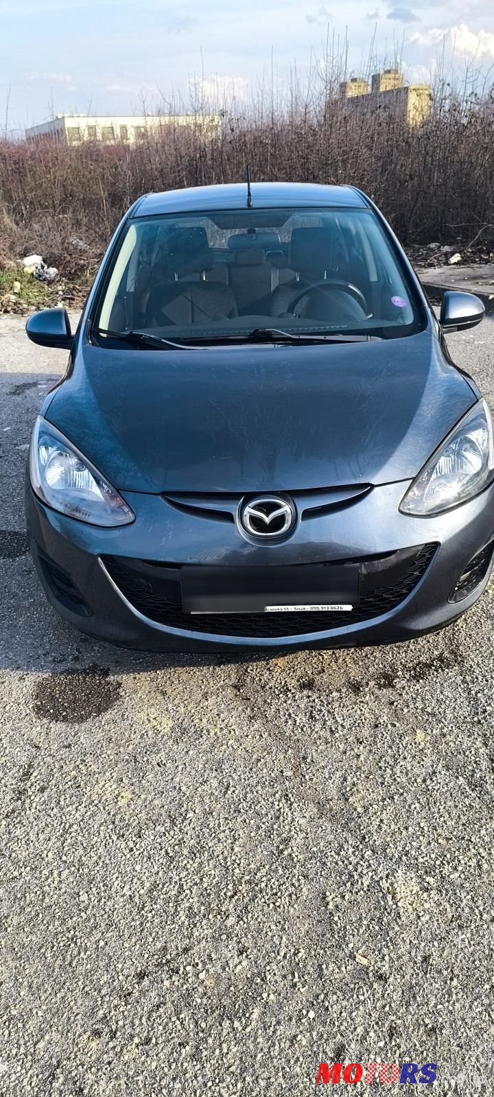 2012' Mazda 2 1.6 Vdvi photo #2