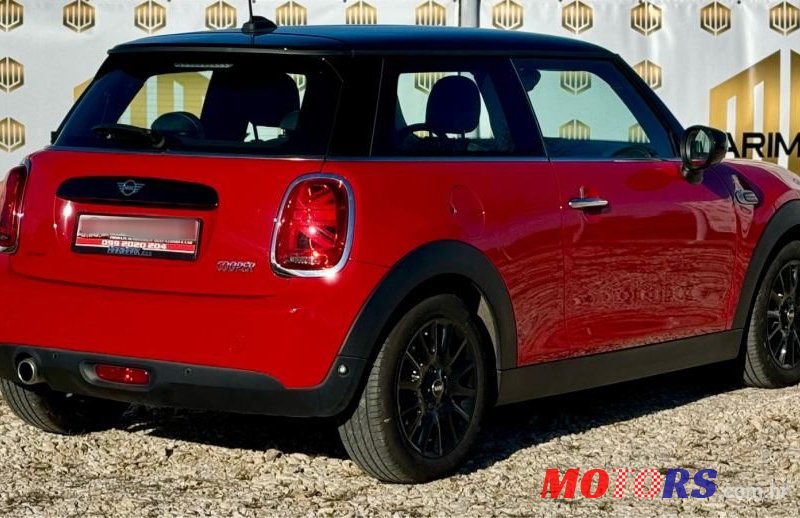 2020' MINI Cooper photo #5