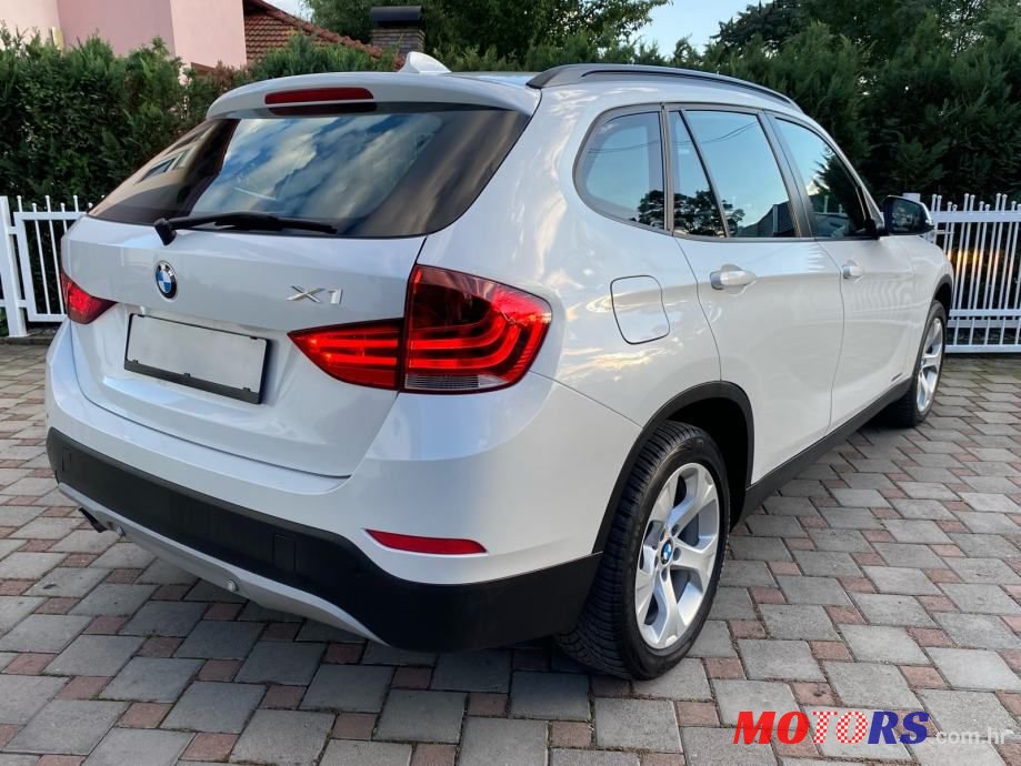 2012' BMW X1 photo #6