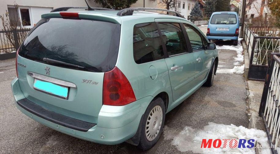 2004' Peugeot 307 Sw 2,0 Hdi photo #1