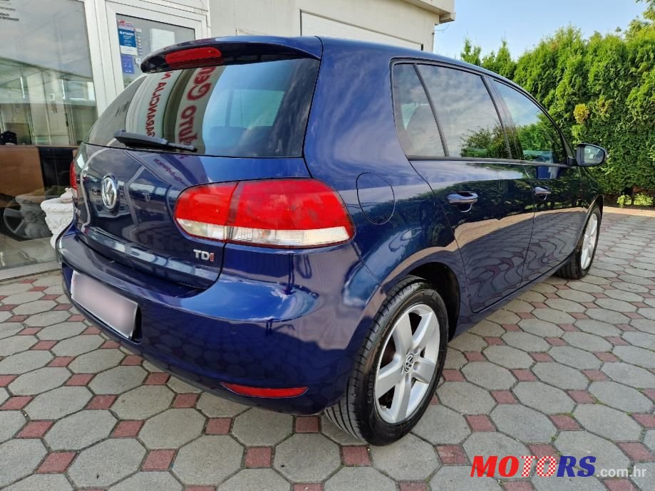 2011' Volkswagen Golf VI 1,6 Tdi photo #5