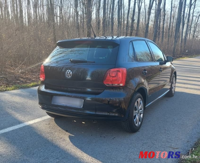 2010' Volkswagen Polo 1,6 Tdi photo #3