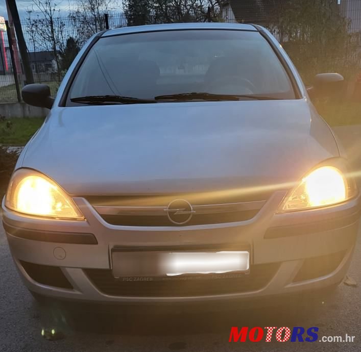 2005' Opel Corsa 1,2 16V photo #2