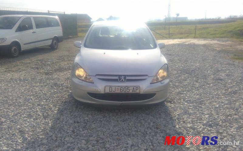 2002' Peugeot 307 2,0 HDi photo #1