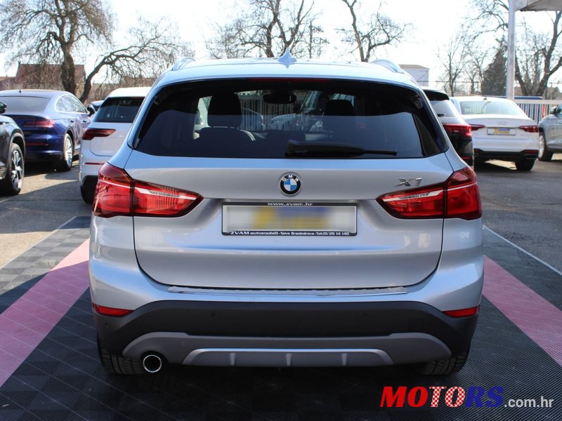 2017' BMW X1 18D photo #6