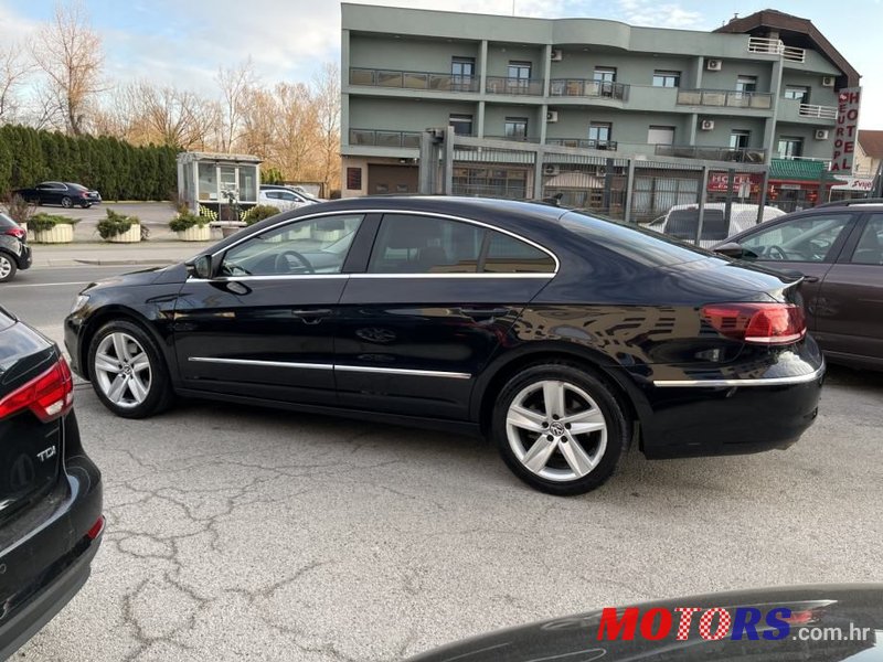 2015' Volkswagen Passat 2,0 Tdi Bmt photo #4